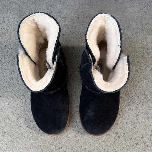 UGG AUSTRALIA Kids Keelan Boots Unisex 8 EU 25 Black Suede & Sheepskin Booties - Picture 5 of 8